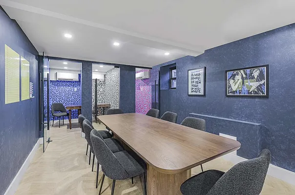 Office, photo 1