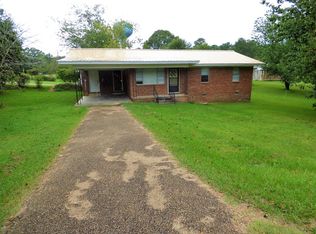 367 Regan Dr, Magnolia, MS 39652