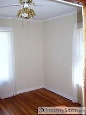 4th image of 581 S Lincoln Ave
