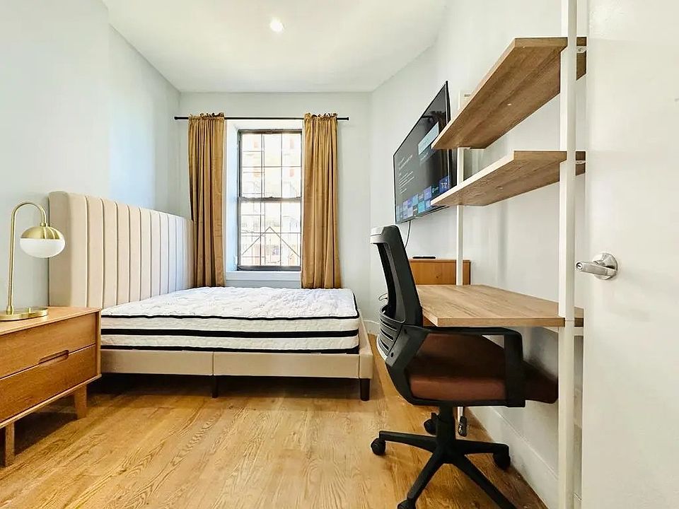 1st image of 375 Vernon Ave APT 4