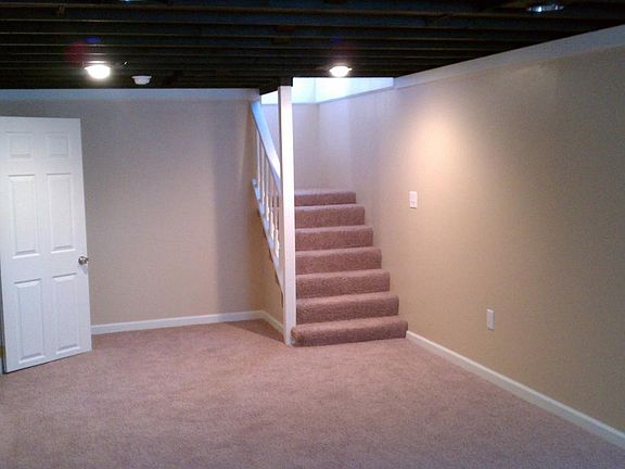5th image of 9219 Moody Park Dr