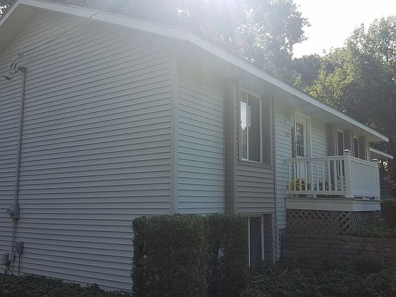 5th image of 787 Maywood Ave