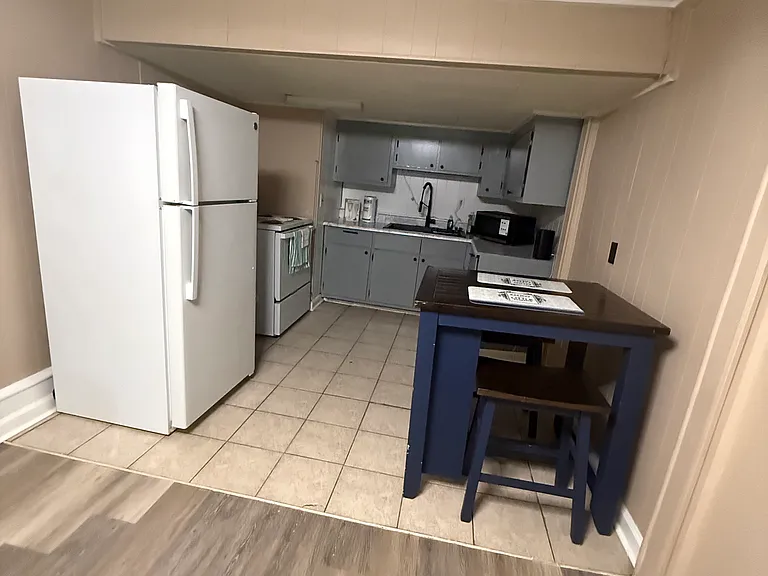 1220 Jackson St SE #2 — Photo 6