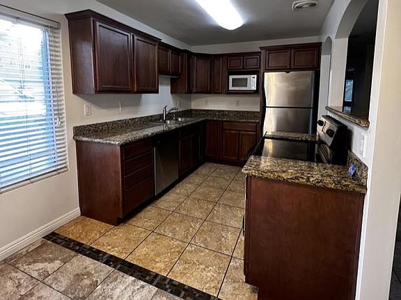 2nd image of 4146 Hamilton St APT 1
