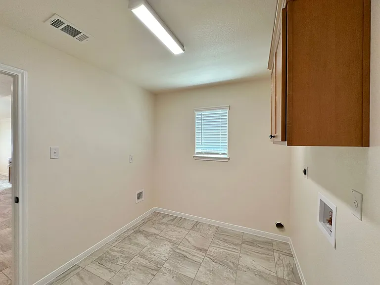 905 Galloway Dr — Photo 18