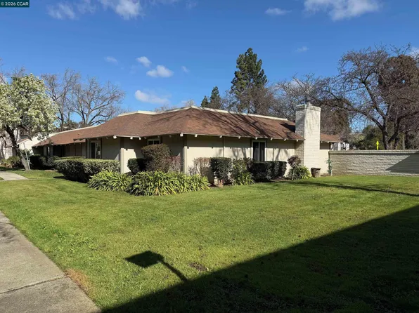 825 Oak Grove Rd APT 17, Concord, CA 94518