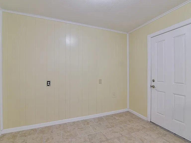 7233 Overhill Rd — Photo 18