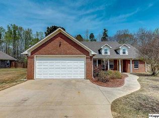 21763 Pinebrook Dr, Athens, AL 35614