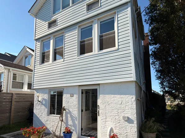 61 West 16th Road image 1 of 30