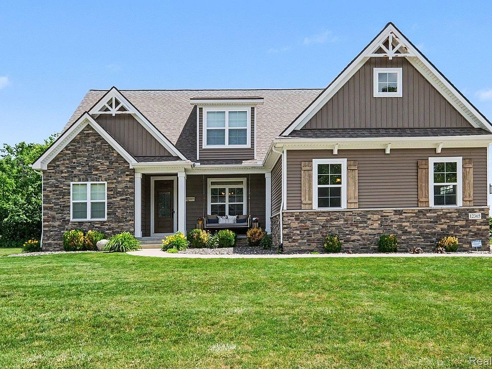 1st image of 12365 Sugar Maple Dr