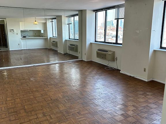 4th image of 300 Newark St APT 8M