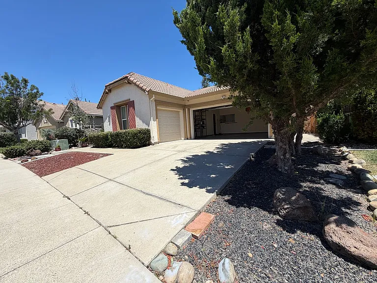 5501 Claudied Way — Photo 13
