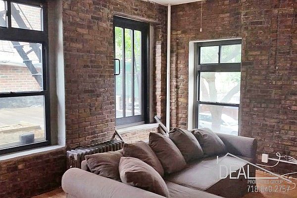 1st image of 553 Henry St APT 2