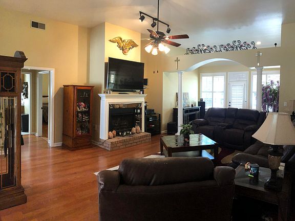 5th image of 5001 Park Place Dr