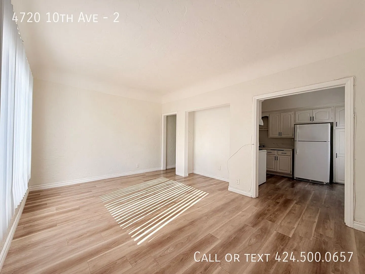 BD/1BA Apartment with A/C in Park Mesa Heights — Photo 1