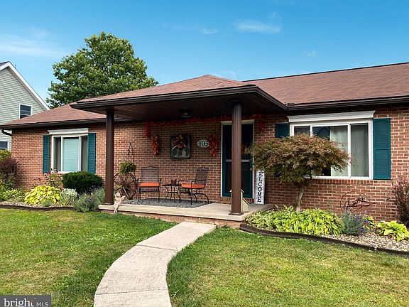 2nd image of 105 Pinecrest Dr