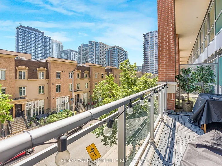 80 Western Battery Rd #209 — Photo 21