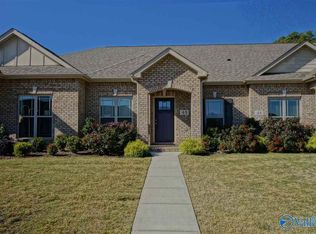 48 Cypress Point Dr, Huntsville, AL 35824