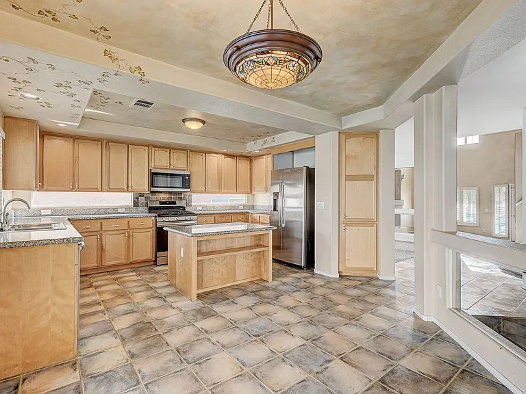 10130 Walhalla Plateau Ct — Photo 11