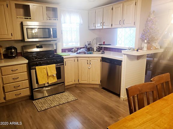 5th image of 146 W Linda Vista Ln