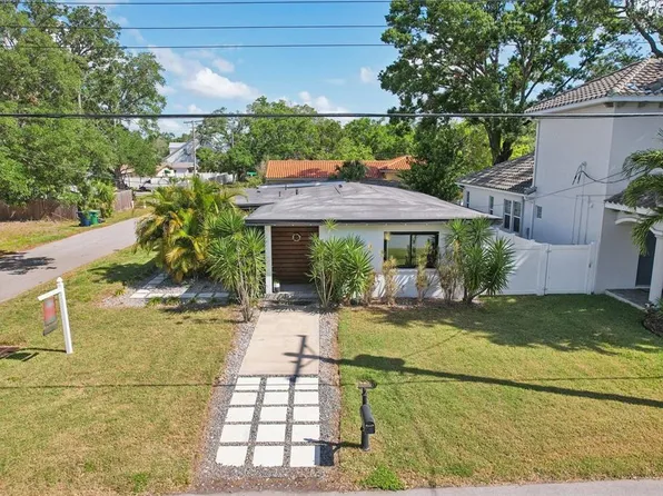 3131 W Fielder St, Tampa, FL 33611