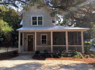 11824 Old Demere Rd, Saint Simons Island, GA 31522