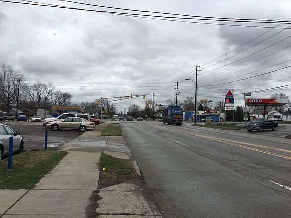 5th image of 5028 English Ave