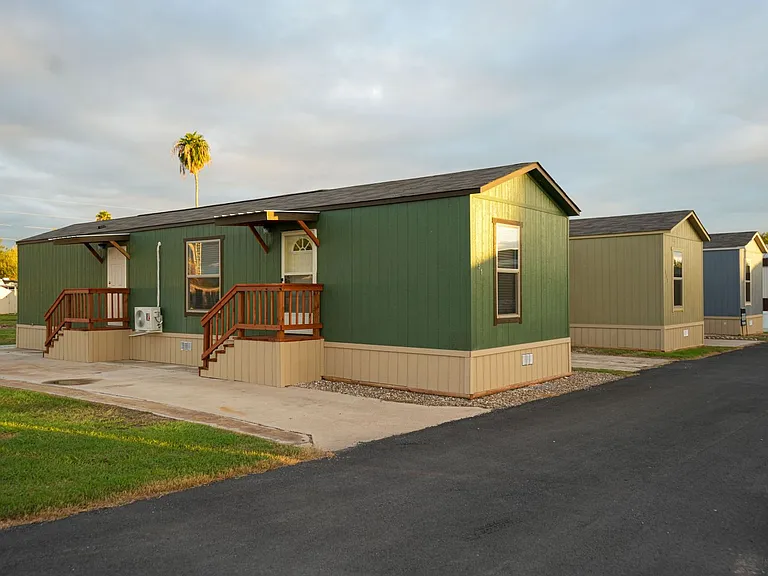 2901 E Highway 107 — Photo 61