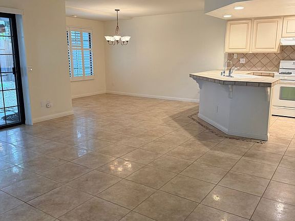 3rd image of 1493 Aarhus Dr Unit 1