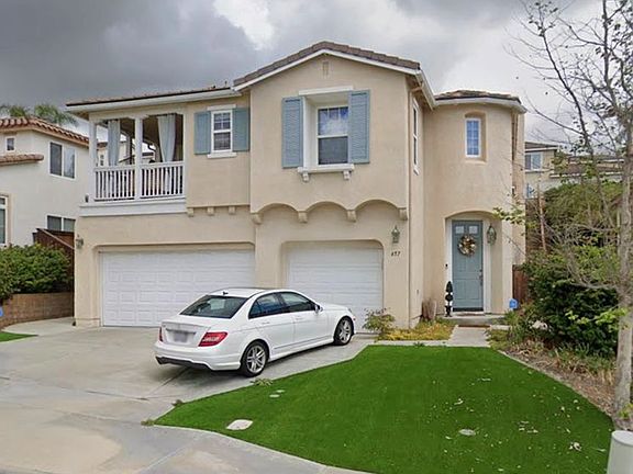 2nd image of 457 Avenida Antonio