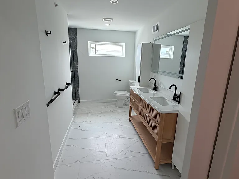 1209 S 26th St — Photo 18