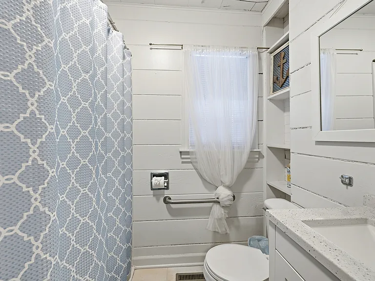 292 Grayson Rd — Photo 11