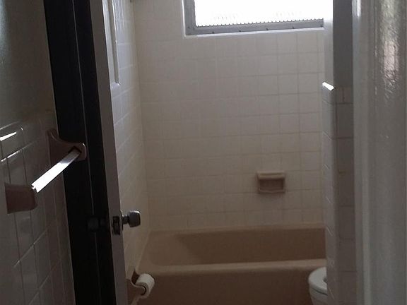 5th image of 3501 Van Buren Street #3