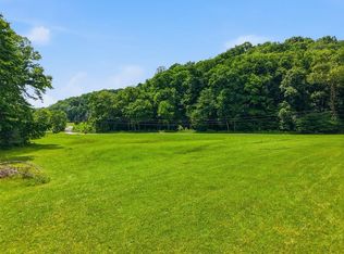 1639 Eucalyptus Dr, Byrdstown, TN 38549