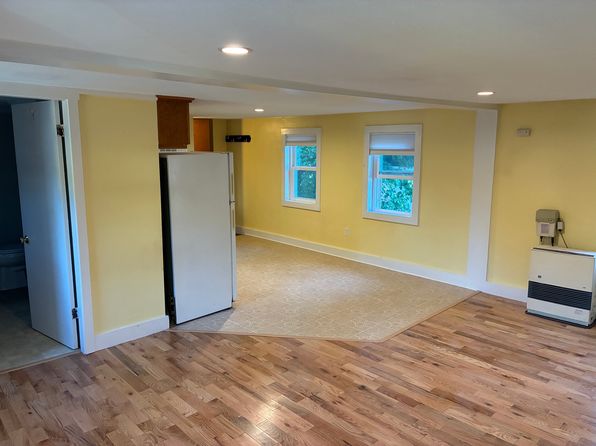5 Shaker Rd #1