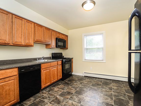 3rd image of 108 S Cookman Ave #3B