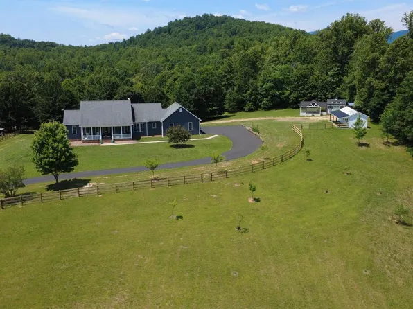 1225 Middle River Rd, Stanardsville, VA 22973