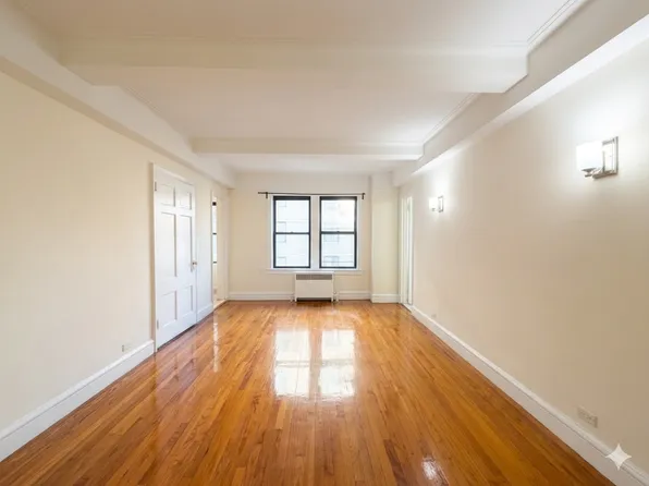 121 E 31st St APT 9F, New York, NY 10016