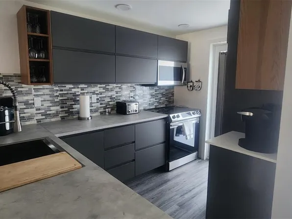 400 SE 10th St APT 204, Deerfield Beach, FL 33441