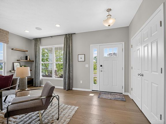 2nd image of 5467 Pacific Crest Ln