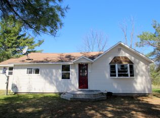 10175 S Lyons Rd, Onaway, MI 49765