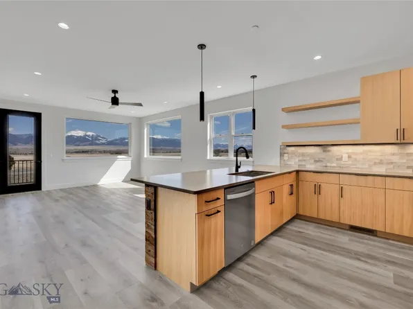 450 Loomis Way #B, Ennis, MT 59729