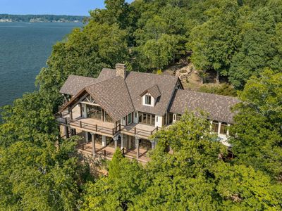 721 Three Point Dr, Muscle Shoals, AL, 35661