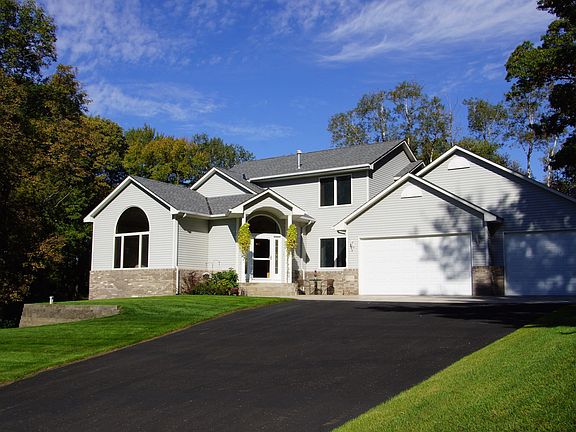 2nd image of 25228 Grizzly Ct