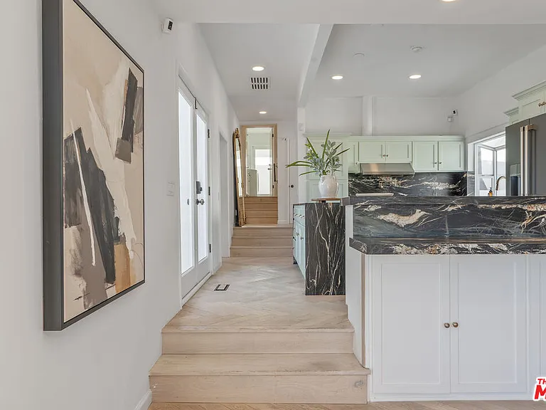 3479 Wonder View Dr — Photo 12