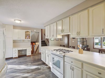 10457 Zinran Ave S, Bloomington, MN, 55438