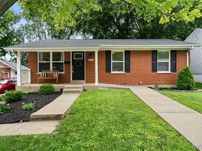 9533 Port Dr, Saint Louis, MO, 63123