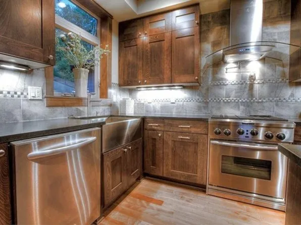 Kennydale Townhomes, 1322 Lake Washington Blvd N Unit A, Renton, WA 98056