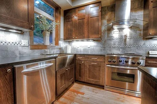 Kennydale Townhomes Photo 1