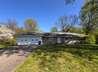 2578 Springbrook Dr, Kalamazoo, MI 49004